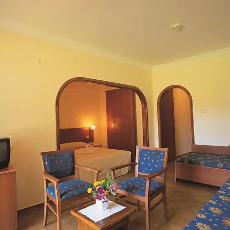 Hotel Dogan Paradise 2*